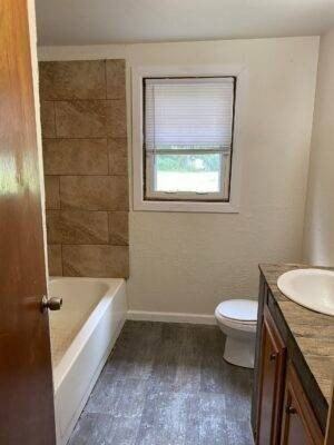 4751 Navarre Rd Sw - Photo 7 of 9
