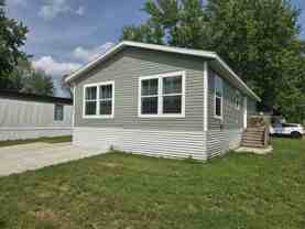 152 Terri Ln #187 - Photo 1 of 1