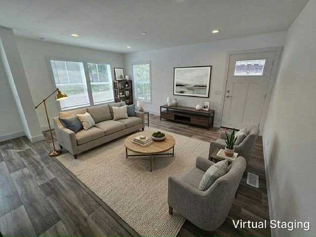 152 Terri Ln #187 - Photo 2 of 9