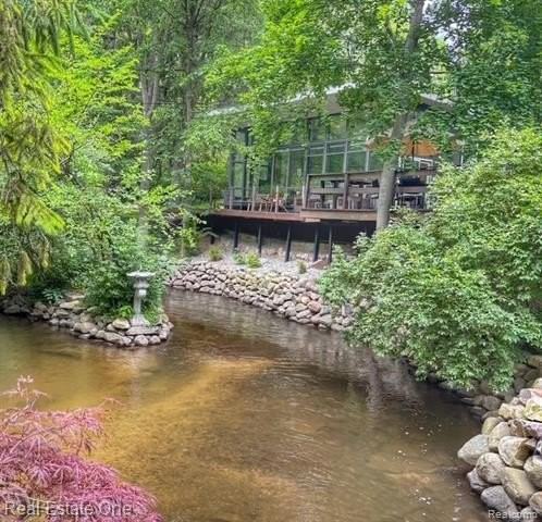 3954 N Ellamae Rd - Photo 2 of 50