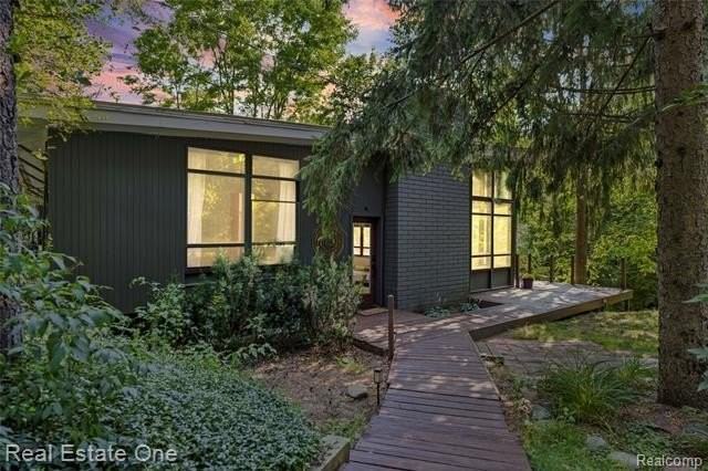 3954 N Ellamae Rd - Photo 5 of 50