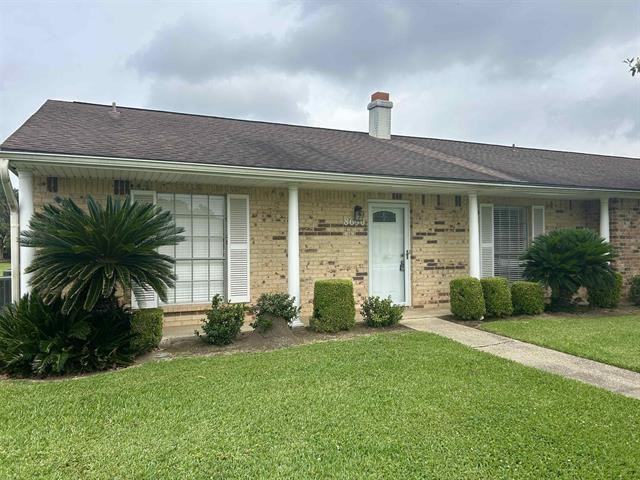 8690 Manion Dr - Photo 4 of 26