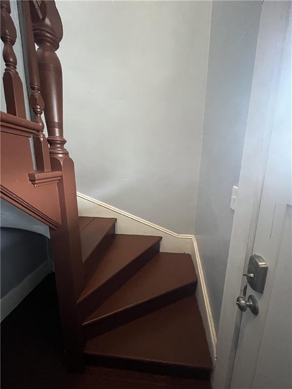 25 Tenth St ##2 - Photo 2 of 19