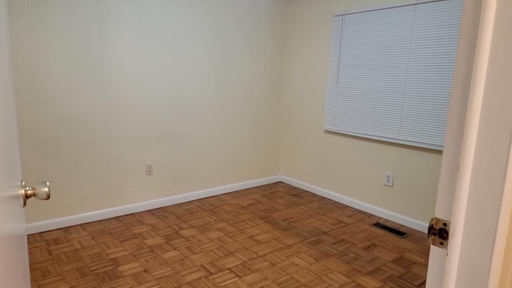 31426 Cedar View Rd - Photo 3 of 16