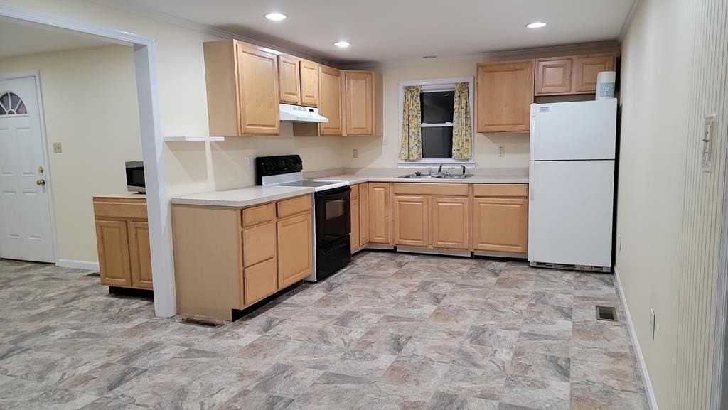 31426 Cedar View Rd - Photo 6 of 16