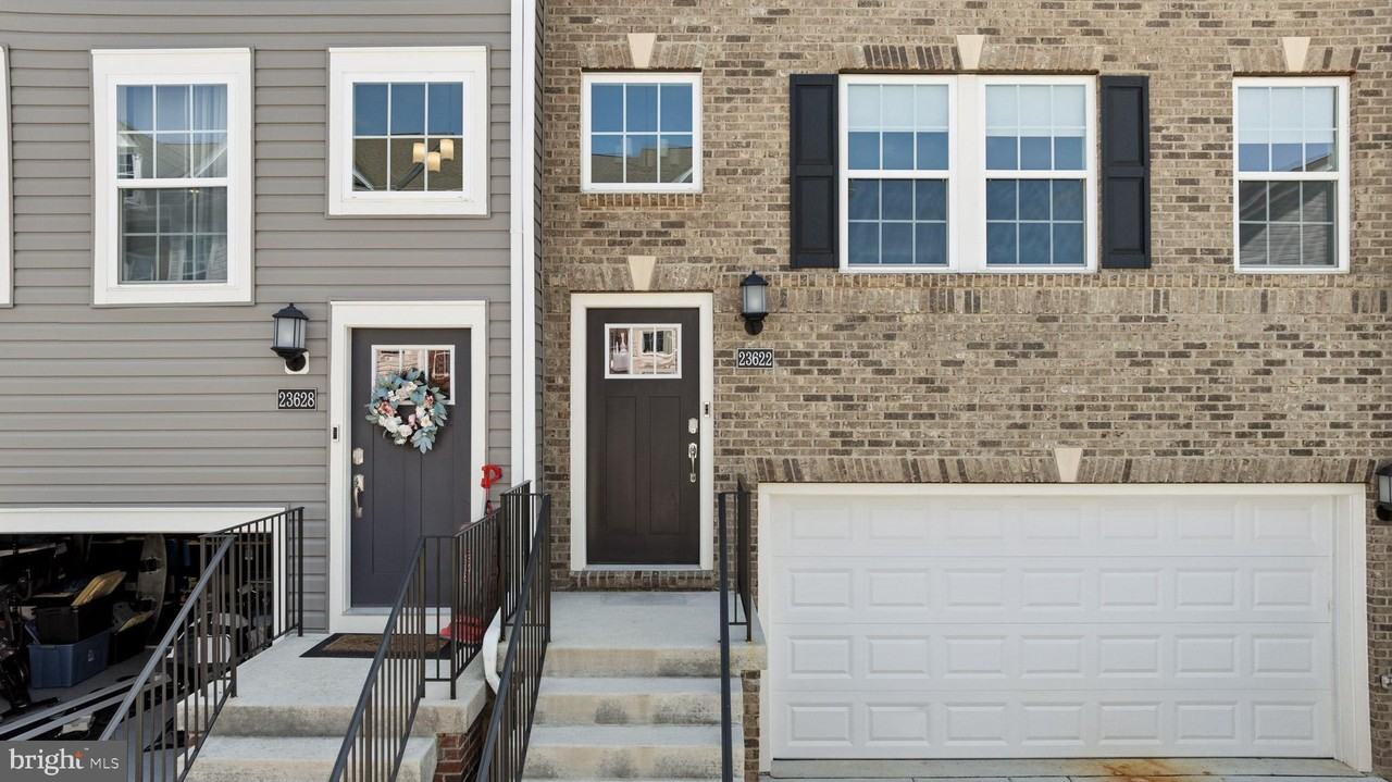 23622 Highliner Way - Photo 2 of 50
