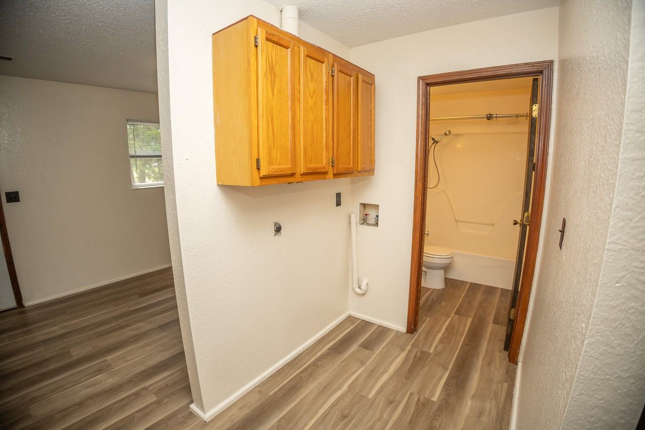 115 Traci Dr #11 - Photo 4 of 16