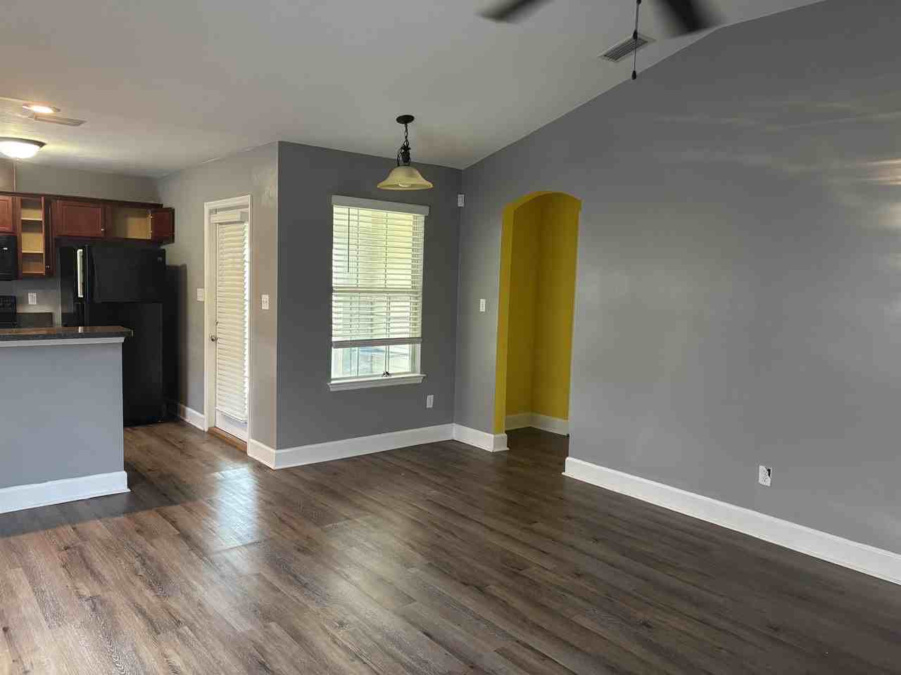 5261 Montejo Dr - Photo 6 of 29