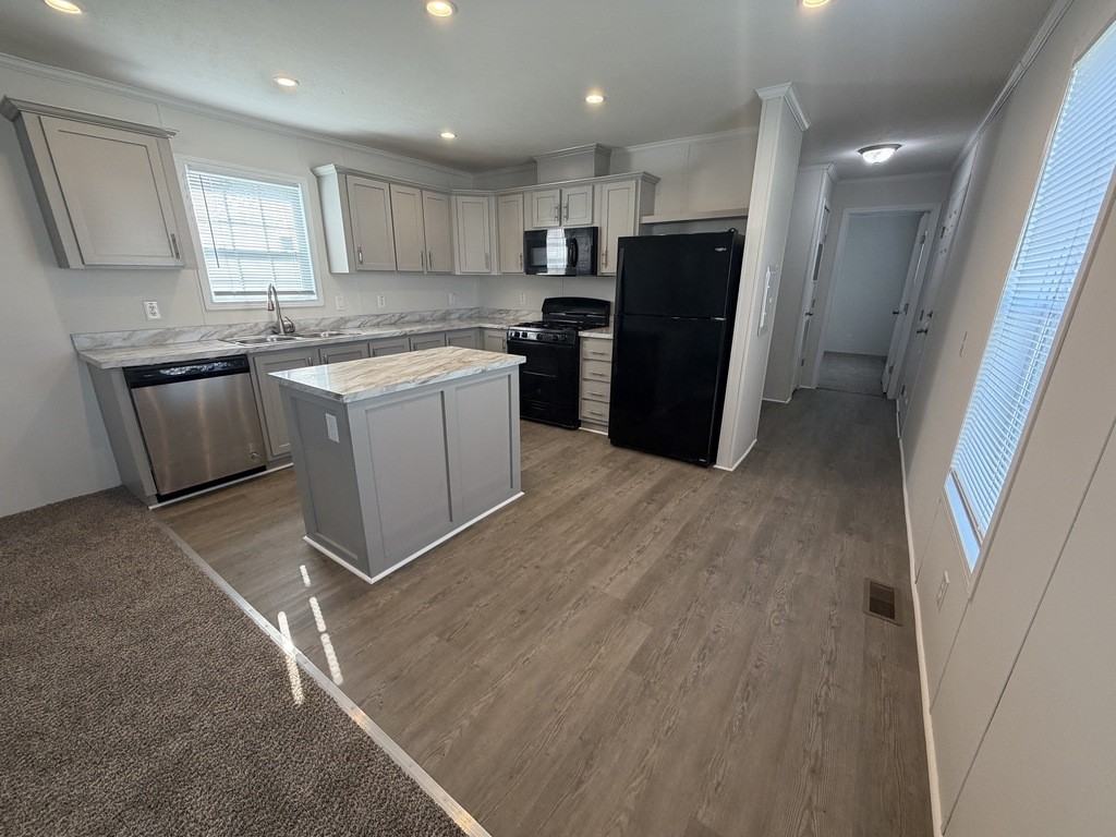 16158 Frontenac Ave #144 - Photo 3 of 25