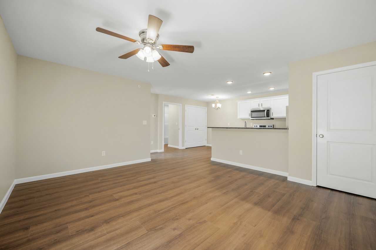 2309 Lantern Ridge Dr #16 - Photo 3 of 30
