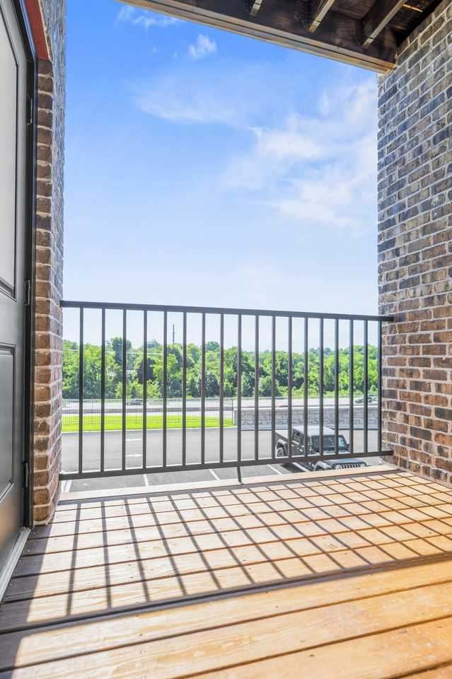 2309 Lantern Ridge Dr #16 - Photo 5 of 30