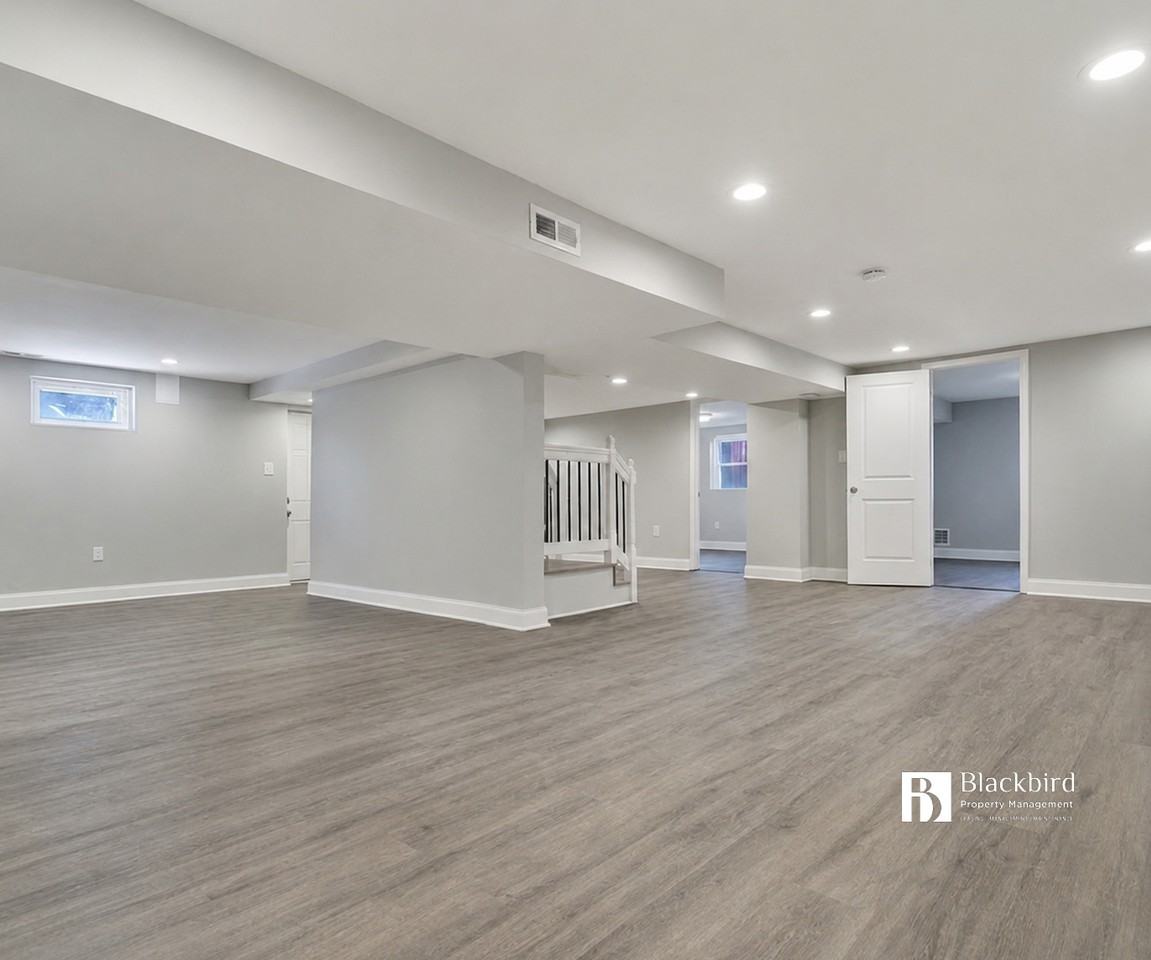 11901 Crestwood Ave S #1 - Photo 4 of 22