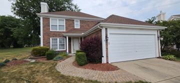 featured image of 380 Huntington Ct #1