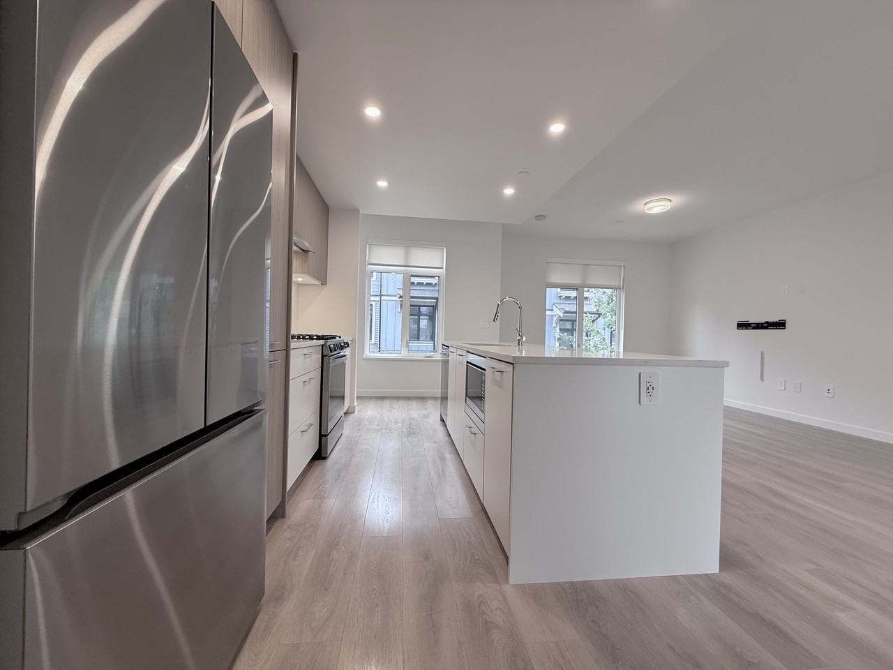 6951 204 Street #X - Photo 3 of 29