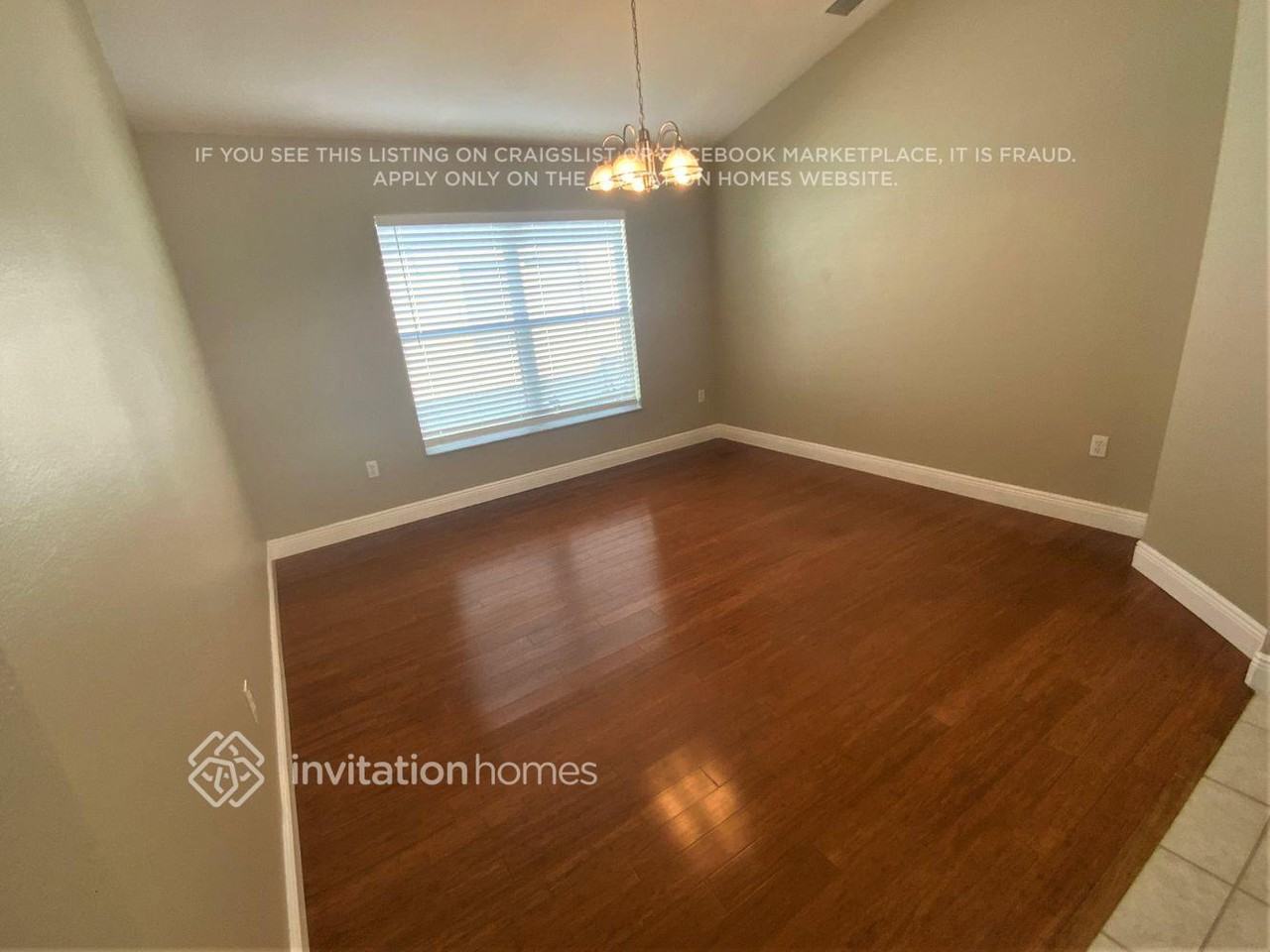 2760 Madrigal Ln - Photo 5 of 14