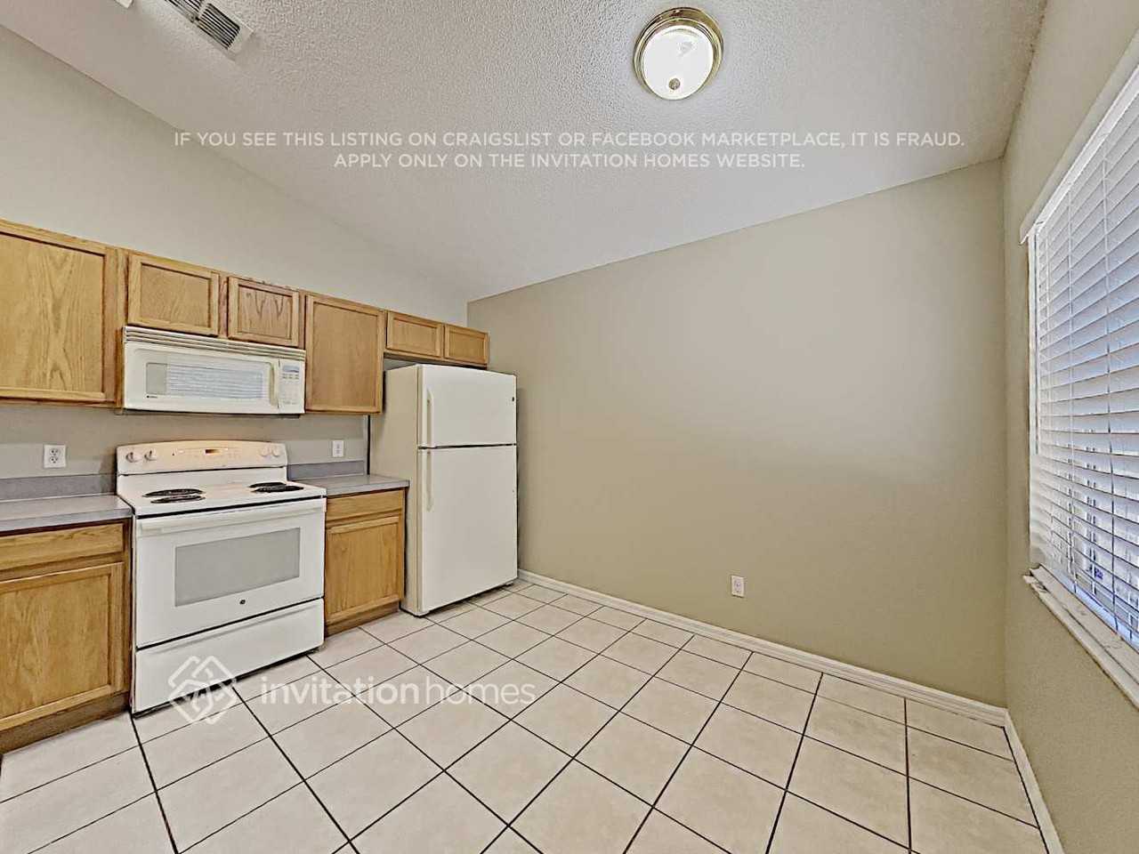 3372 Jarrett Ct - Photo 6 of 16