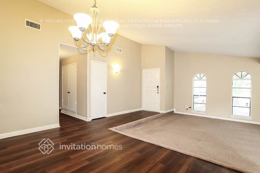 3827 Cypressdale Dr - Photo 5 of 23