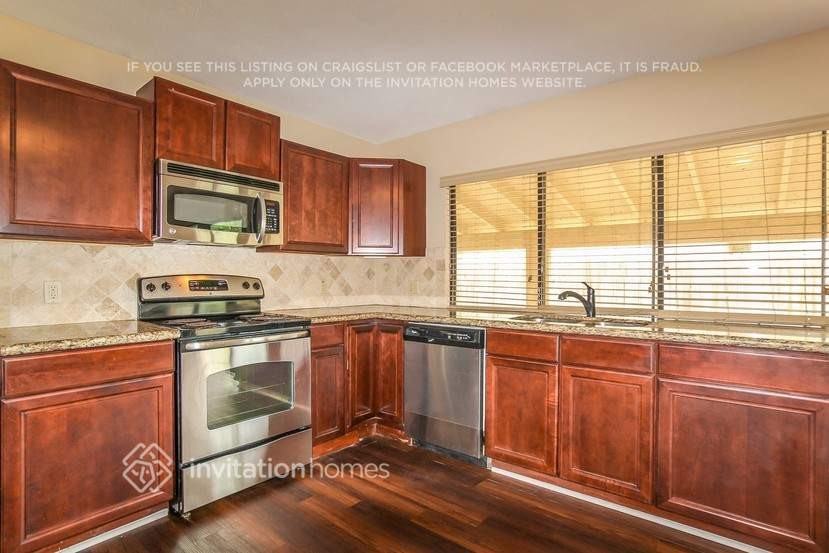 3827 Cypressdale Dr - Photo 7 of 23