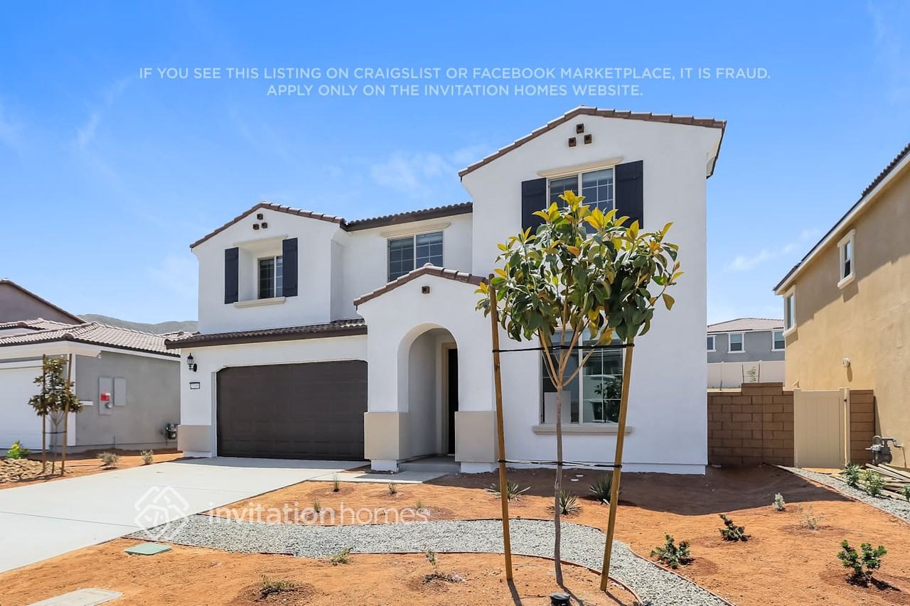 27195 Goldstone Dr - Photo 4 of 22