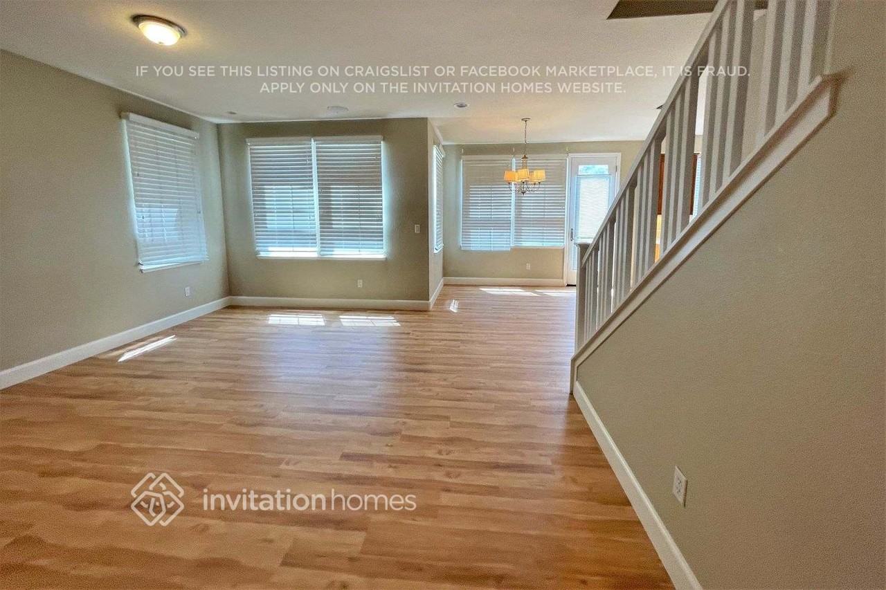 6277 Newhaven Ln - Photo 2 of 17