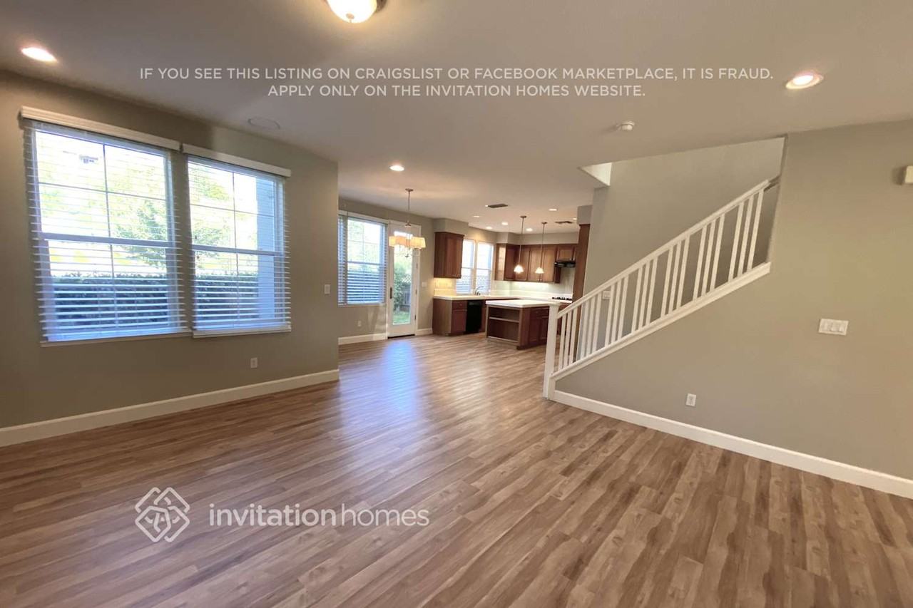 6277 Newhaven Ln - Photo 5 of 17
