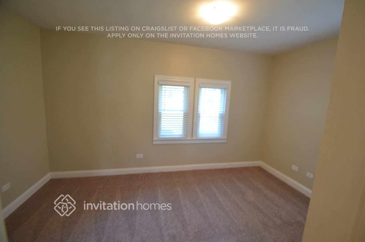 400 N Richmond Ave - Photo 7 of 12