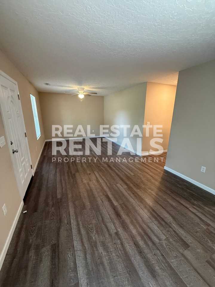 3115 Sudie Ave #1 - Photo 2 of 8