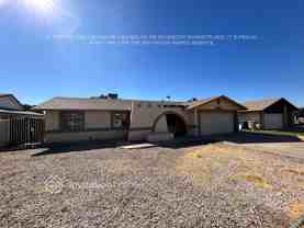 6731 W Denton Ln - Photo 1 of 1