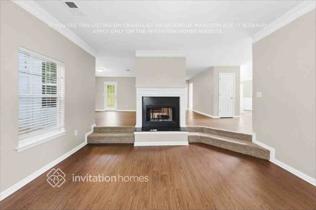 2429 Napa Valley Dr - Photo 6 of 22