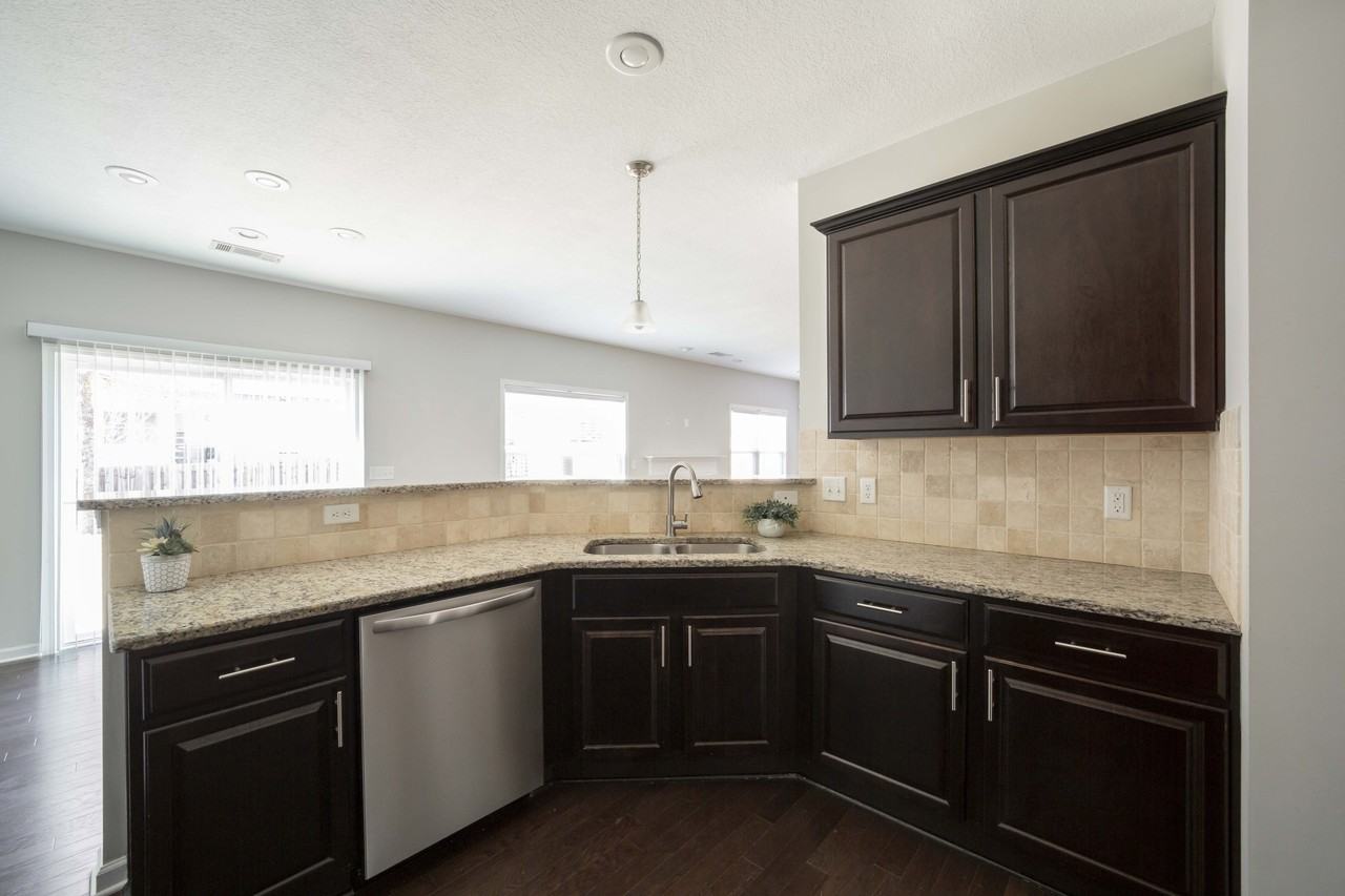7311 San Vista Dr #1 - Photo 6 of 25
