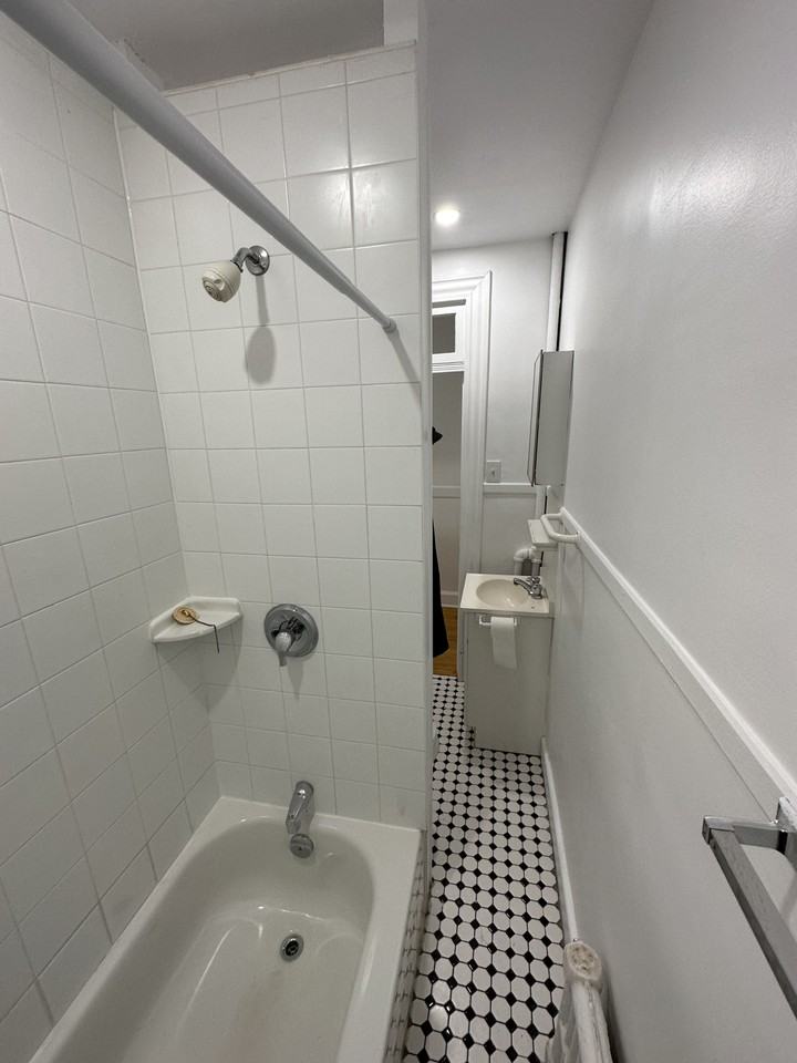 320 Cooper Street #22 - Photo 7 of 8