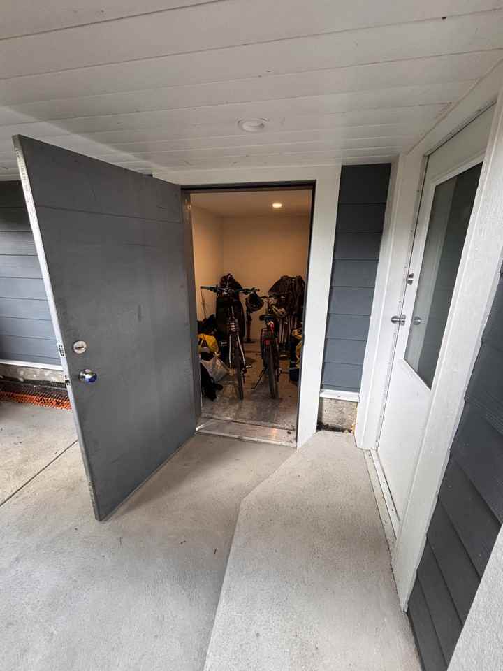 1737 East 13th Avenue - Photo 3 of 8