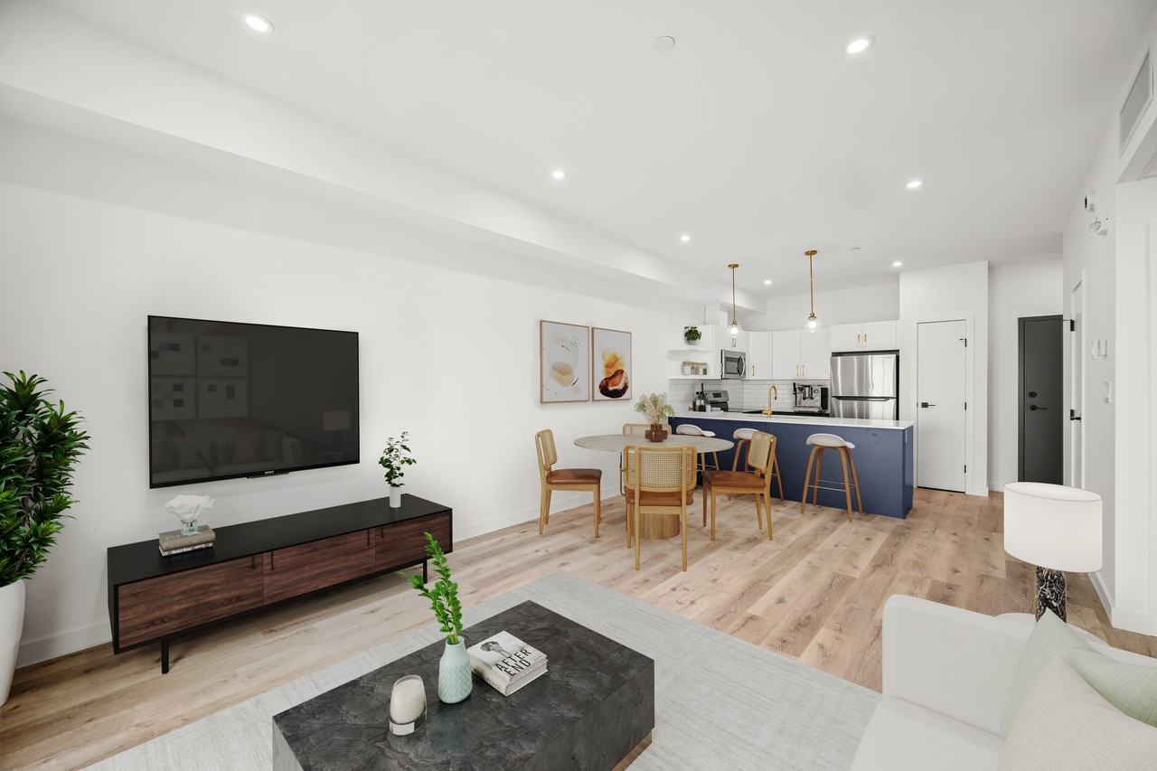 1800 Leila Avenue - Photo 3 of 26