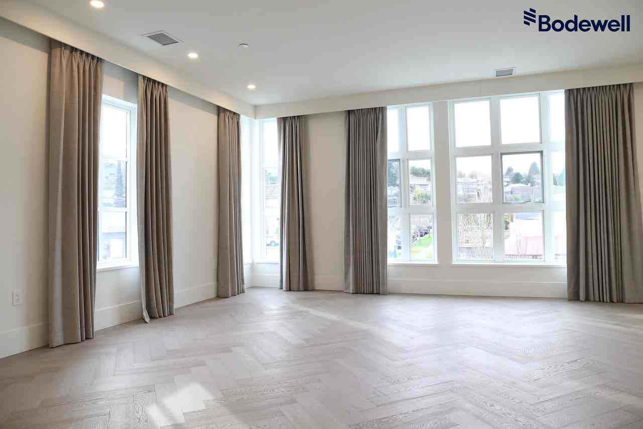 2797 Alamein Ave - Photo 5 of 26