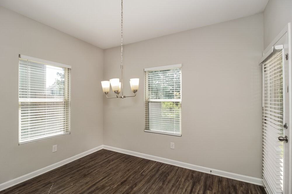 357 Daffodil Dr - Photo 7 of 17