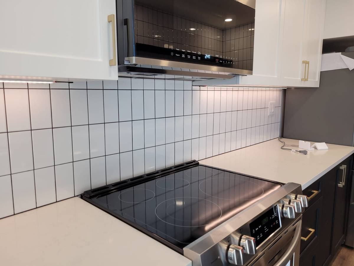 121 West 21st Street #110 - Photo 4 of 18