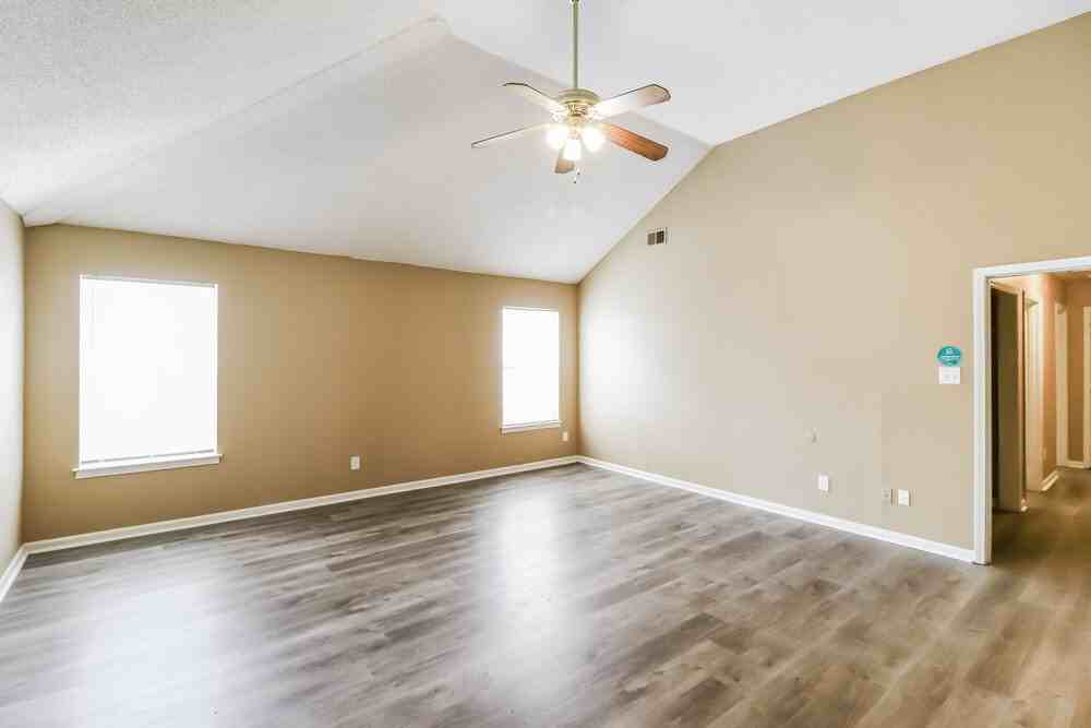 5993 E Wagon Hill Rd - Photo 5 of 19