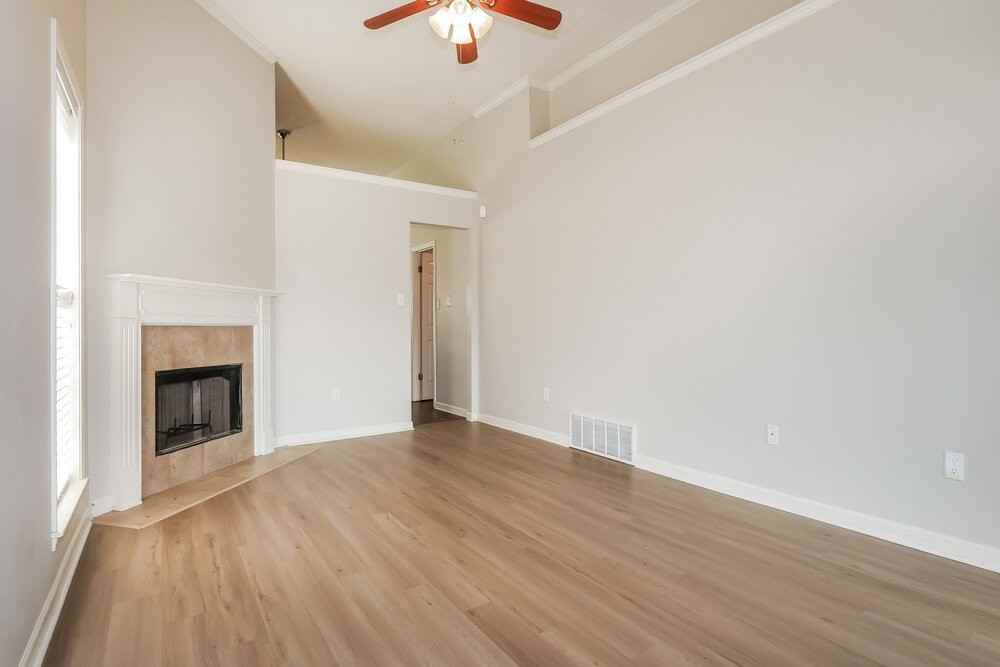 7436 Grey Heather Way - Photo 4 of 16
