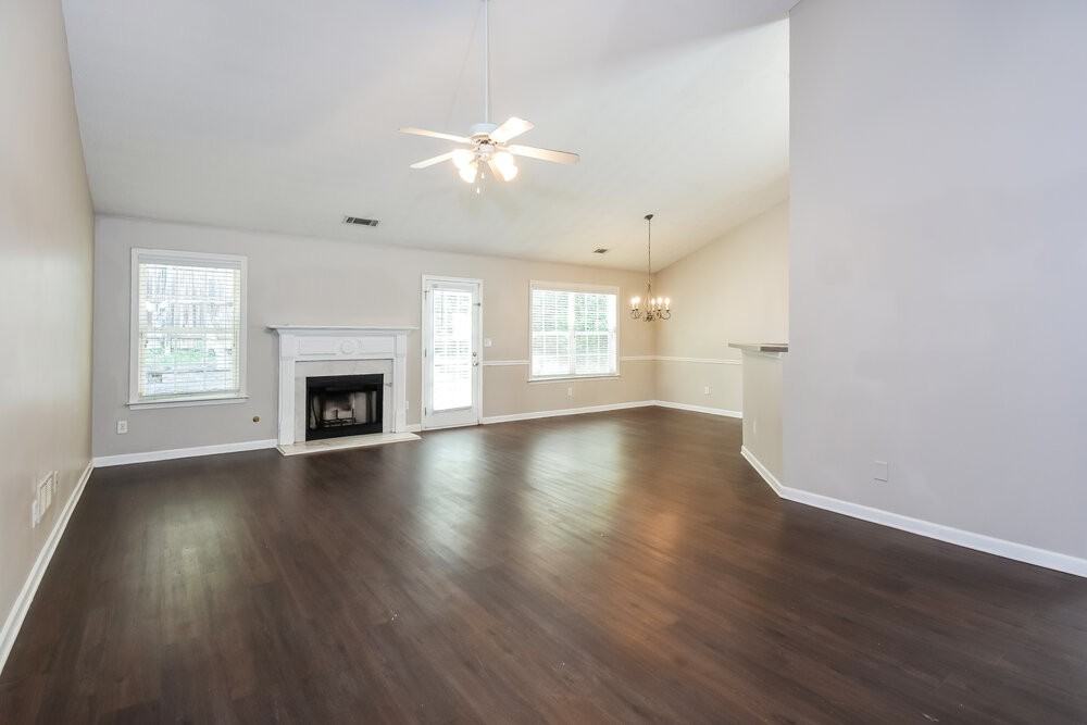3771 Bogan Mill Rd - Photo 4 of 19