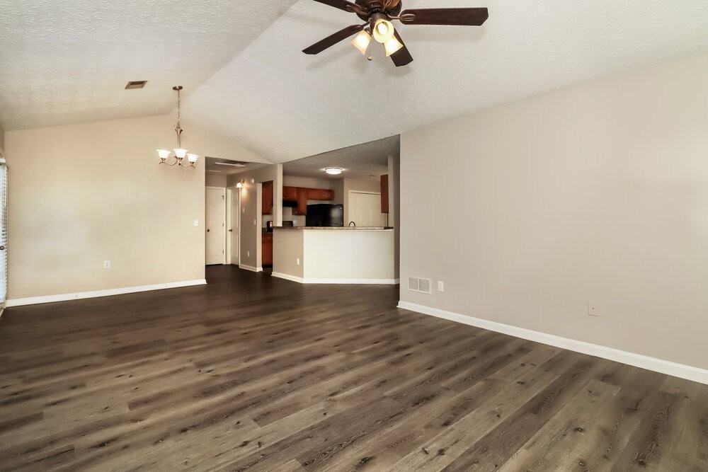4878 Noah Rdg - Photo 6 of 16