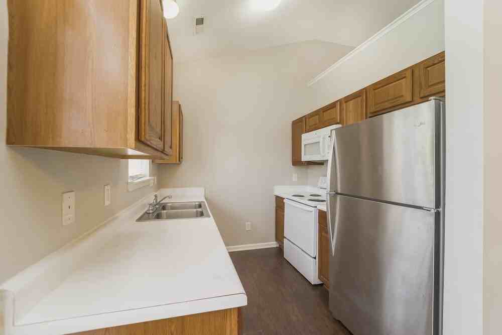 6614 Hampton Way Dr - Photo 6 of 16
