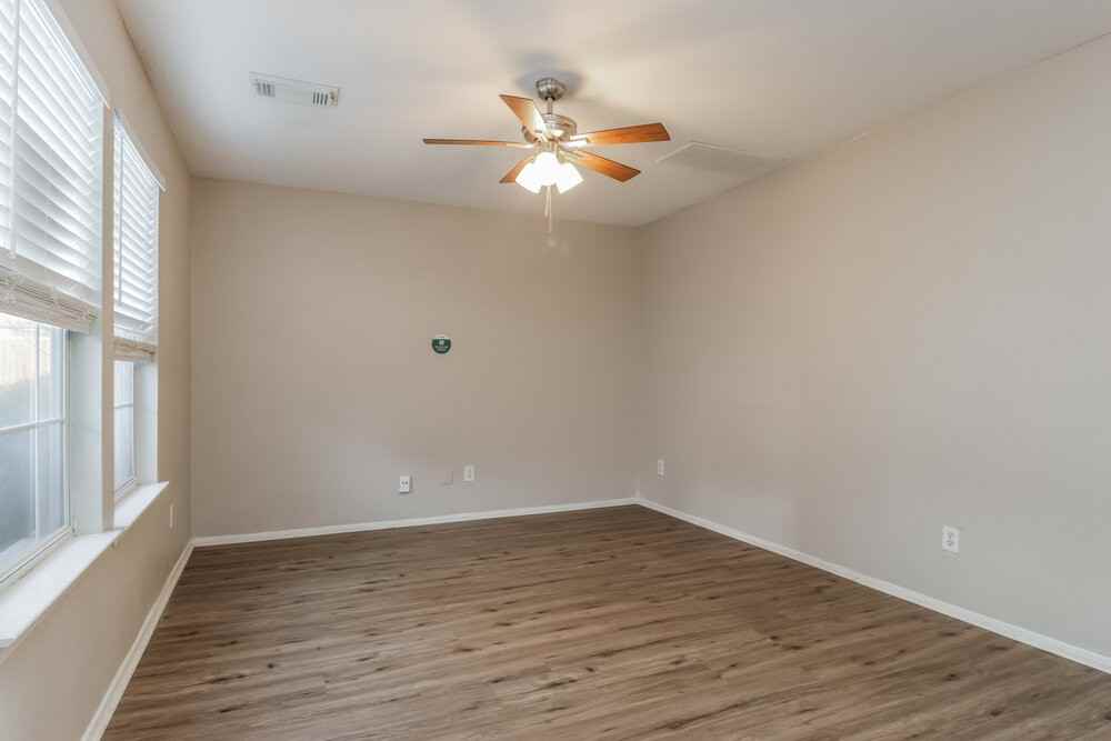 1139 Verde Trails Dr - Photo 4 of 17