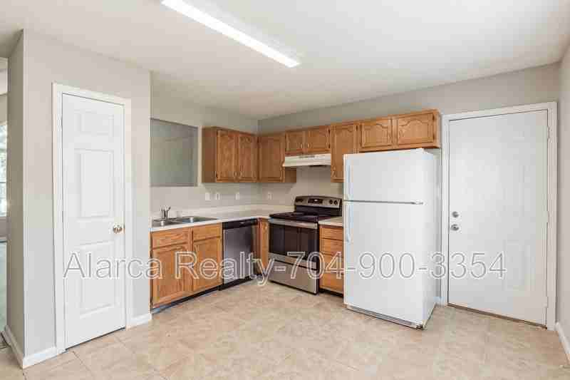 6532 David Ave - Photo 6 of 19