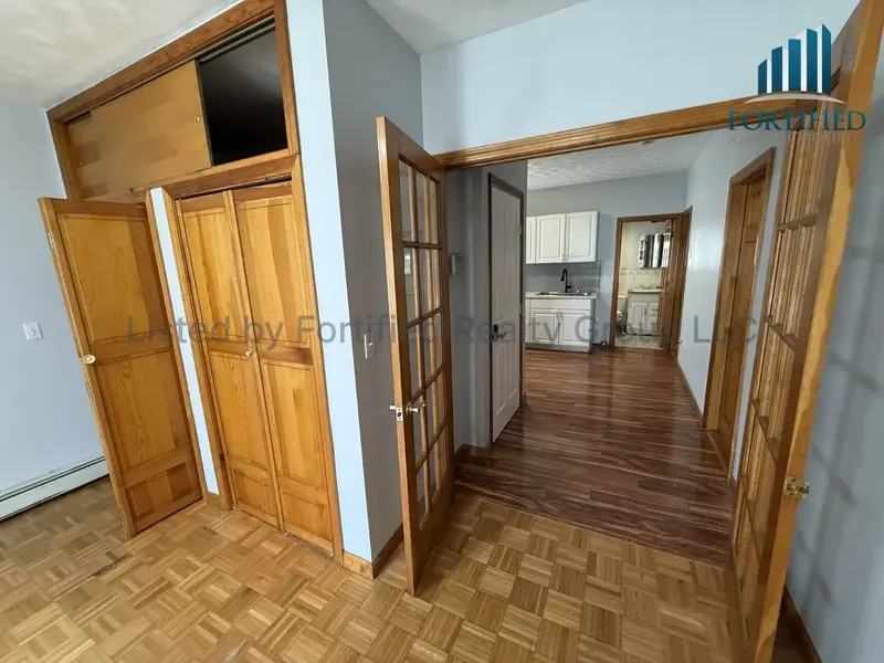 46 Pitman St #2F - Photo 4 of 19