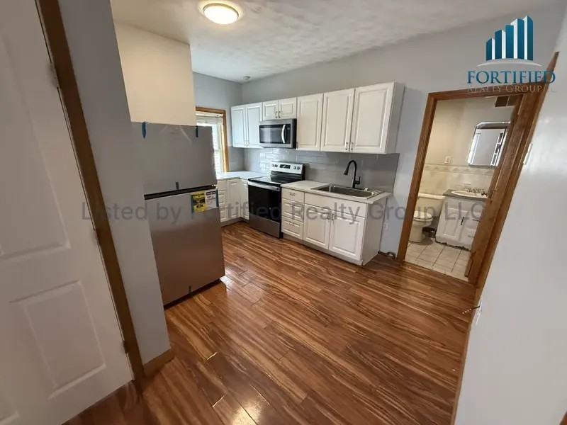 46 Pitman St #2F - Photo 6 of 19