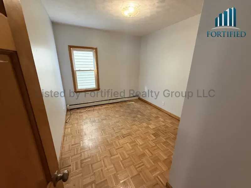 46 Pitman St #2F - Photo 7 of 19
