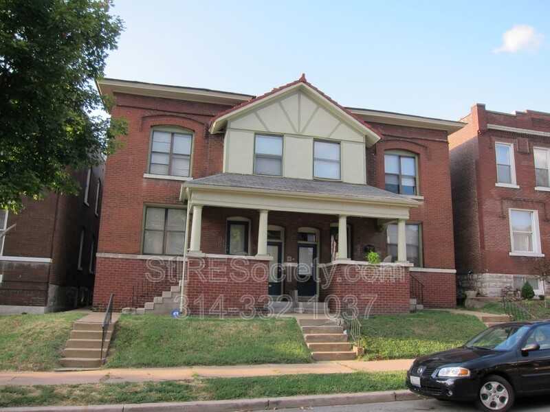 3837 Shenandoah Ave - Photo 2 of 14