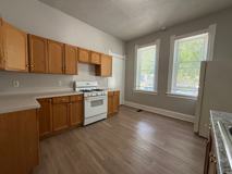2500 Fratney - Photo 1 of 1