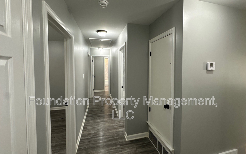 605 Howard Dr - Photo 5 of 15