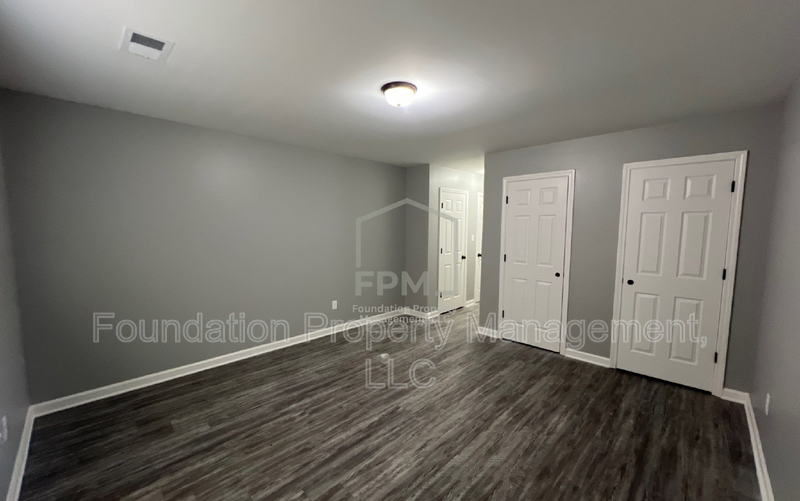 605 Howard Dr - Photo 6 of 15